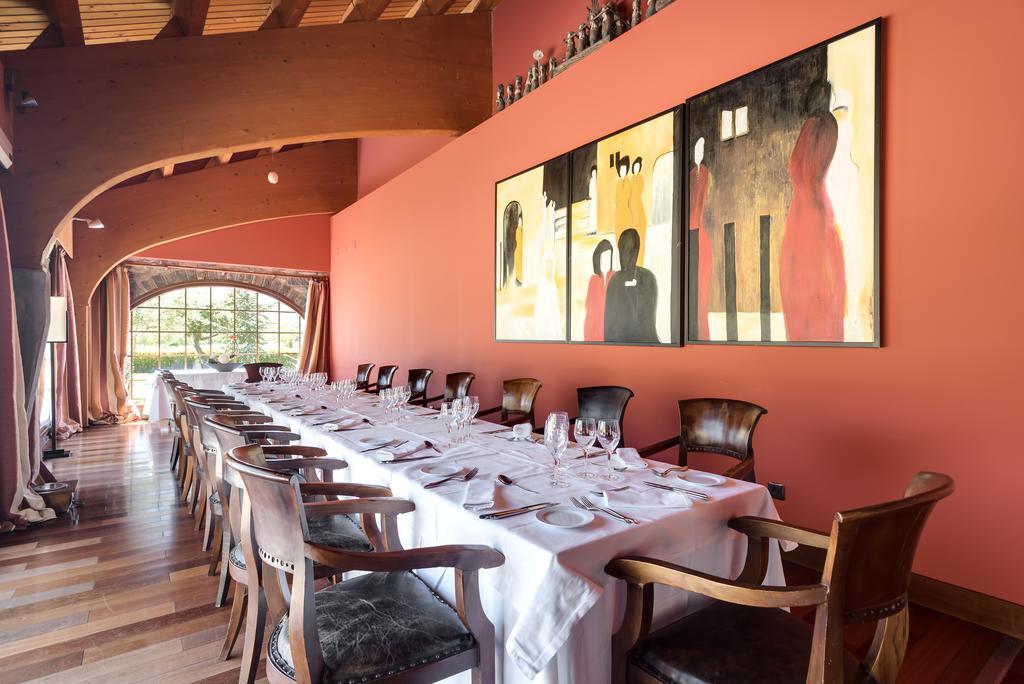 Hotel & Spa Monasterio De ボルタニャ エクステリア 写真 The restaurant